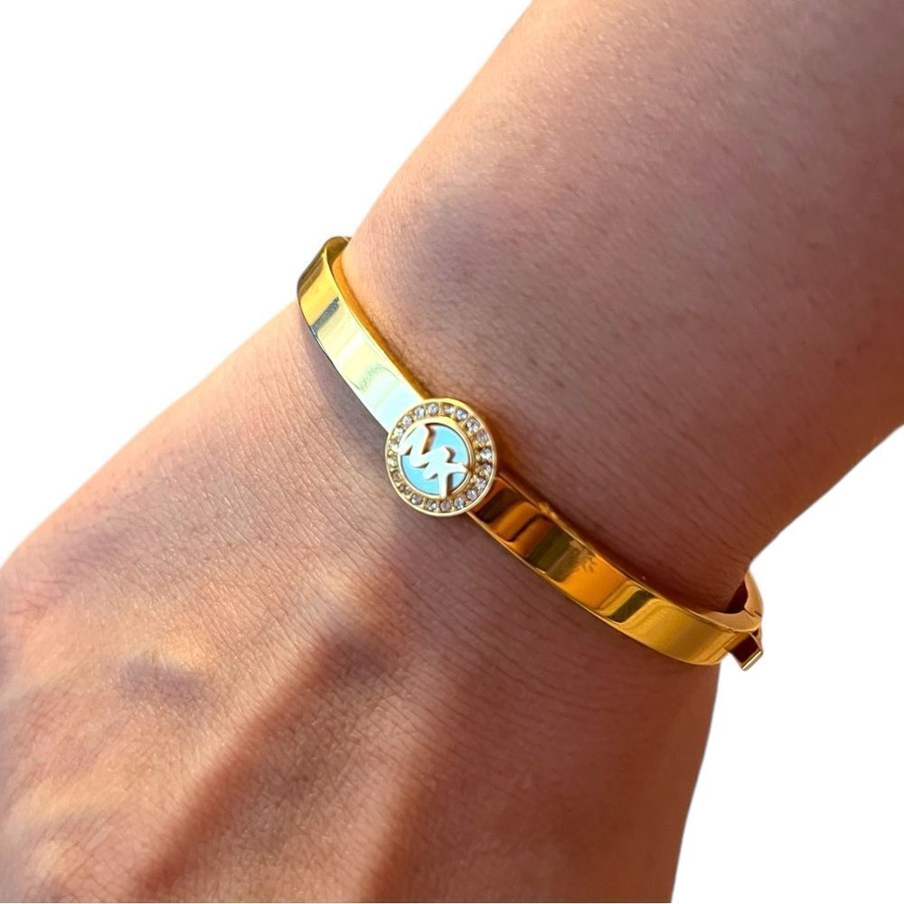 Michael Kors Logo Mother Of Pearl Gold Hinged Bangle With Box - Picture 3 of 9